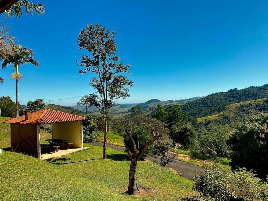 דירות Águas de Lindóia Lindo Apartamento Na Montanha! מראה חיצוני תמונה